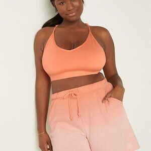 VS PINK ULTIMATE LIGHTLY LINED SPORTS BRA